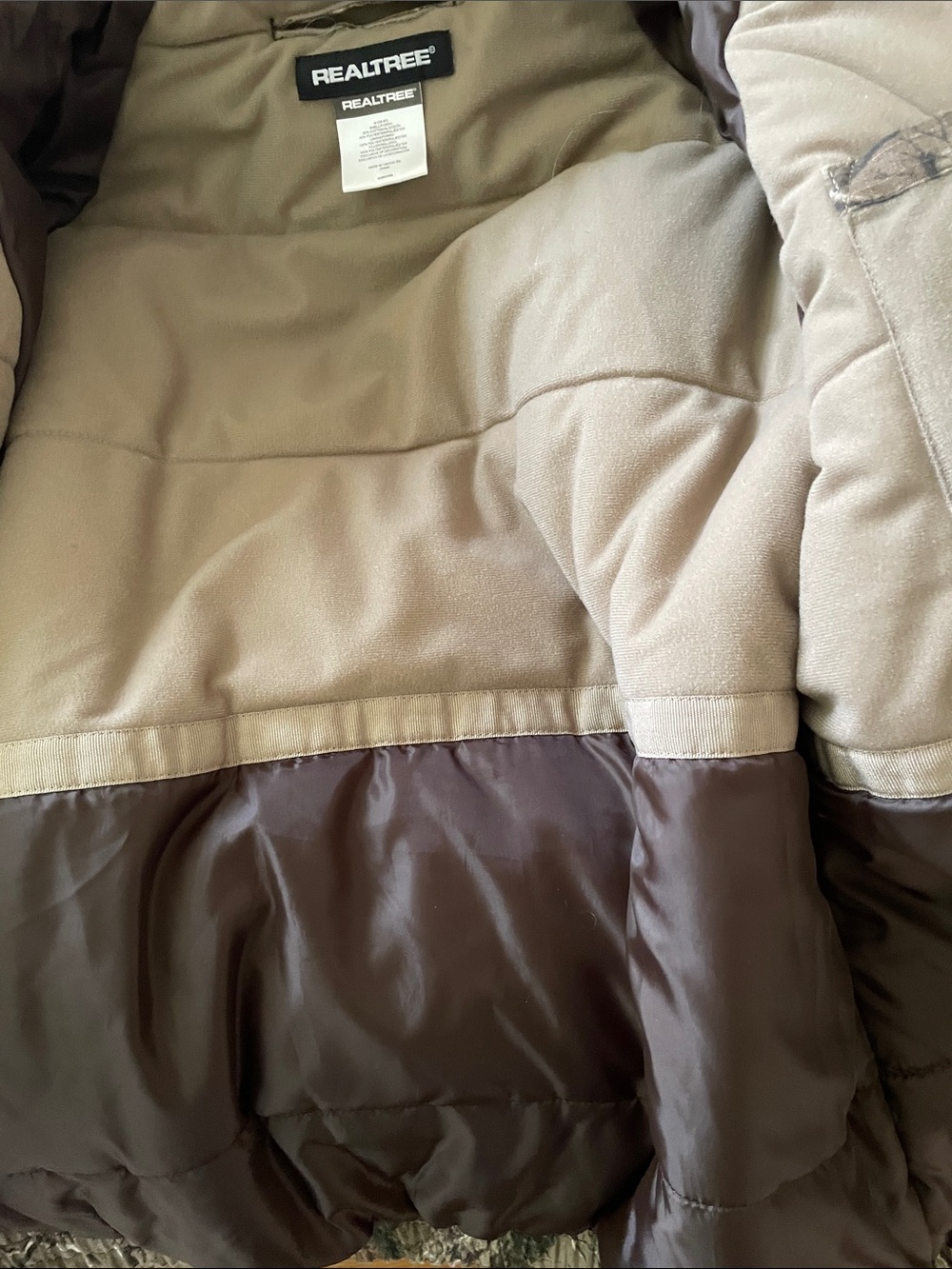 Realtree Camouflage Hooded Hunting Jacket   Size M - Picture 5 of 9